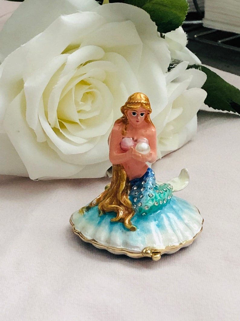 The Little Mermaid Jewel Box with Necklace and Pendant