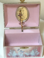 Load image into Gallery viewer, Vintage Inspired Ballerina Musical Jewellery Box
