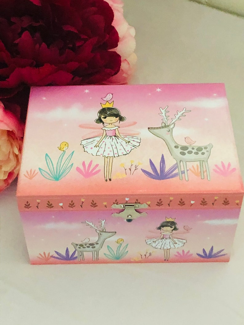 Jewellery Box with Spinning Ballerina